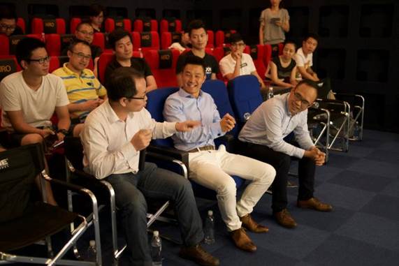 斯特的极致天窗工艺开元棋牌遇见伟巴(图13) 斯特的极致天窗工艺开元棋牌遇见伟巴(图13)