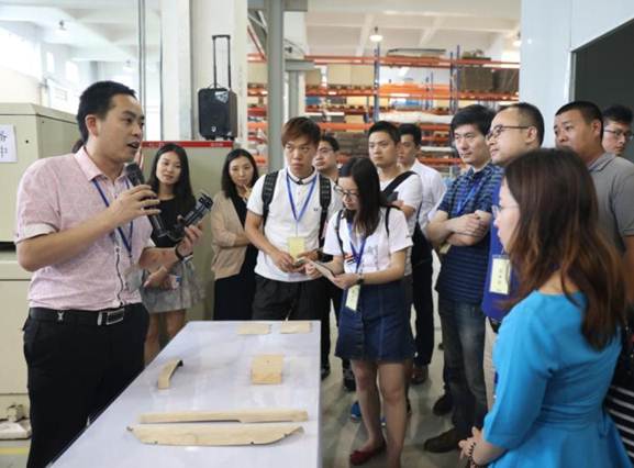 斯特的极致天窗工艺开元棋牌遇见伟巴(图30) 斯特的极致天窗工艺开元棋牌遇见伟巴(图30)